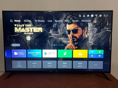 Best 55 inch 4K Ultra HD smart tv in India under Rs 30000 price and specifications