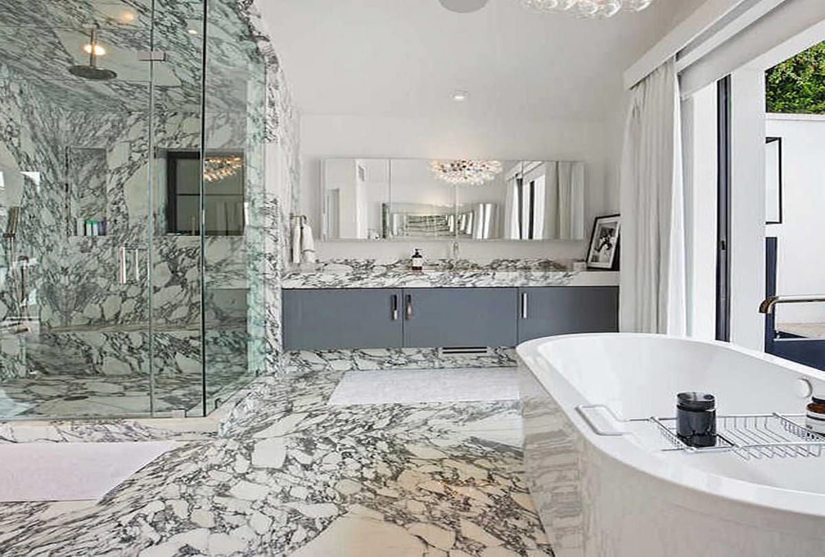 pop star rihanna has bought hundred crores new lavish mansion at beverly hills in california