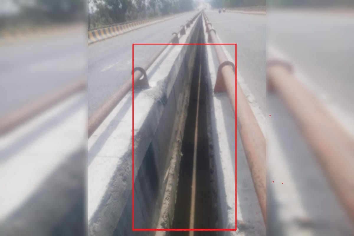 The husband and wife dies in road accident on highway at Saharanpur