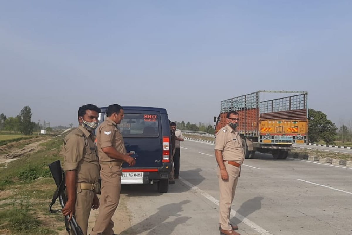 UP News: four peoples dies including mother and son in two road accident at Saharanpur and see photos
