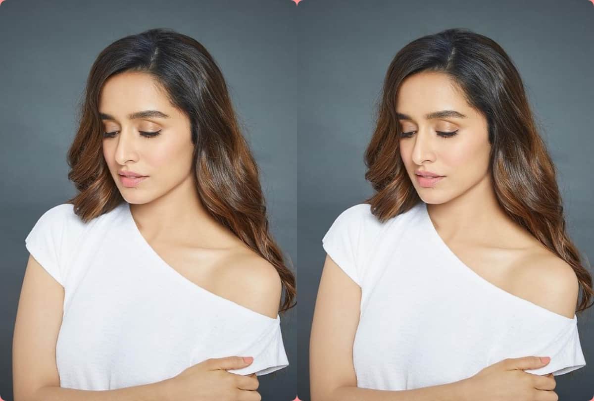 shraddha kapoor chats with some one special viral on social media know details