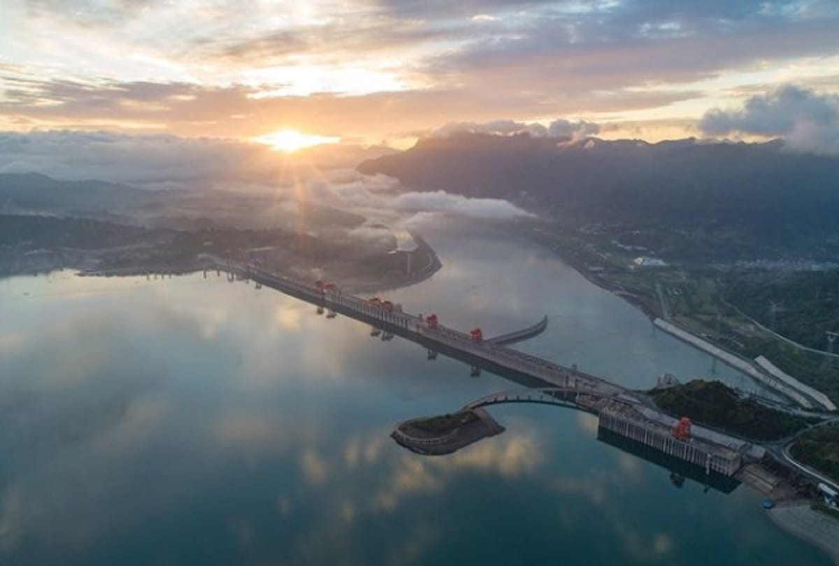 Worlds largest and most expensive dam Three Gorges Dam in China