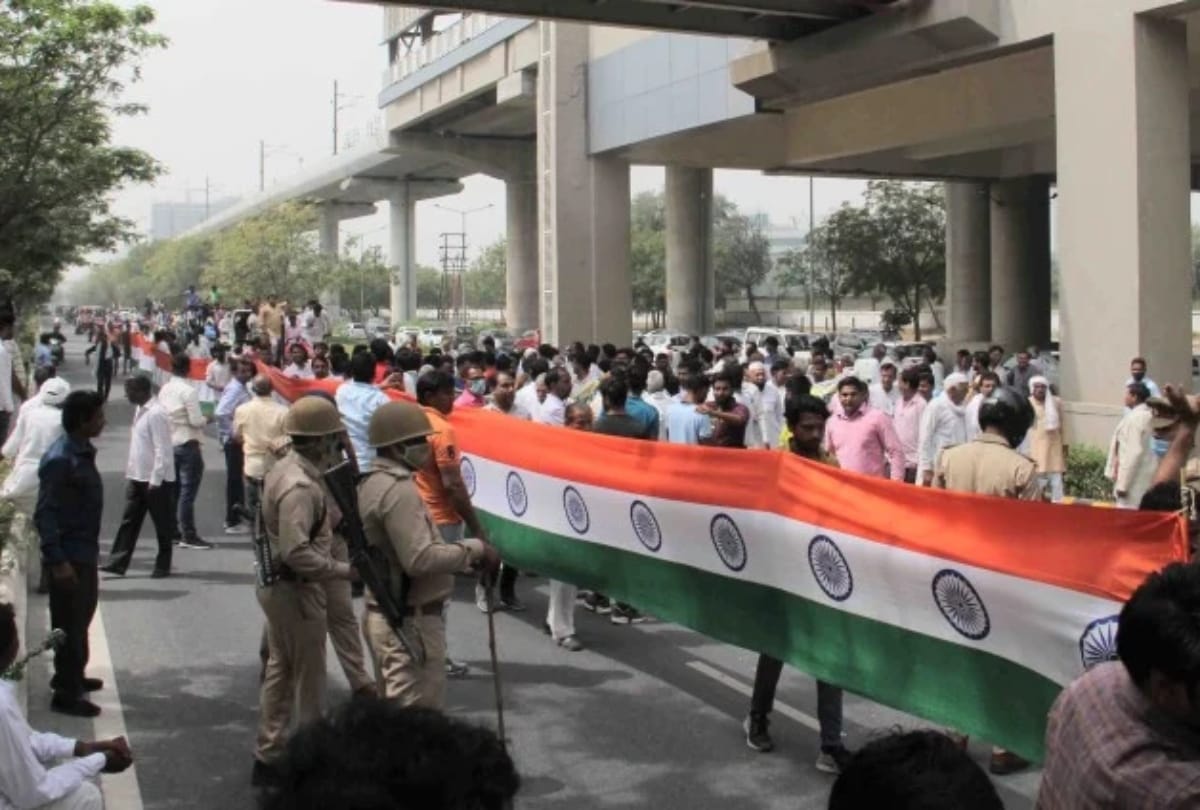 farmers protest soil satyagraha farmer memorial will be built by 2000 village soil