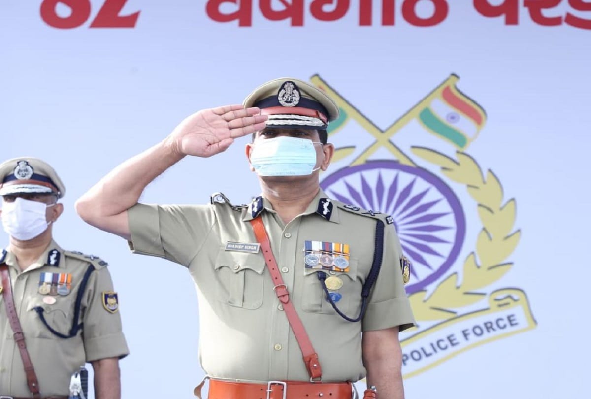 CRPF: In central reserve police force a dozen cadre officers  promoted from DIG from IG