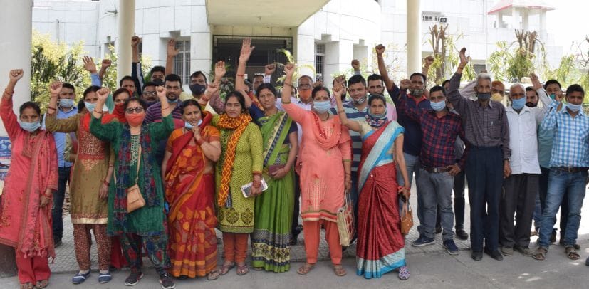Protest against Nagar Panchayat