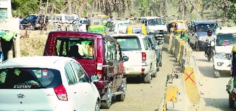 On the second day too, there was jam for the whole day at Lalfatak