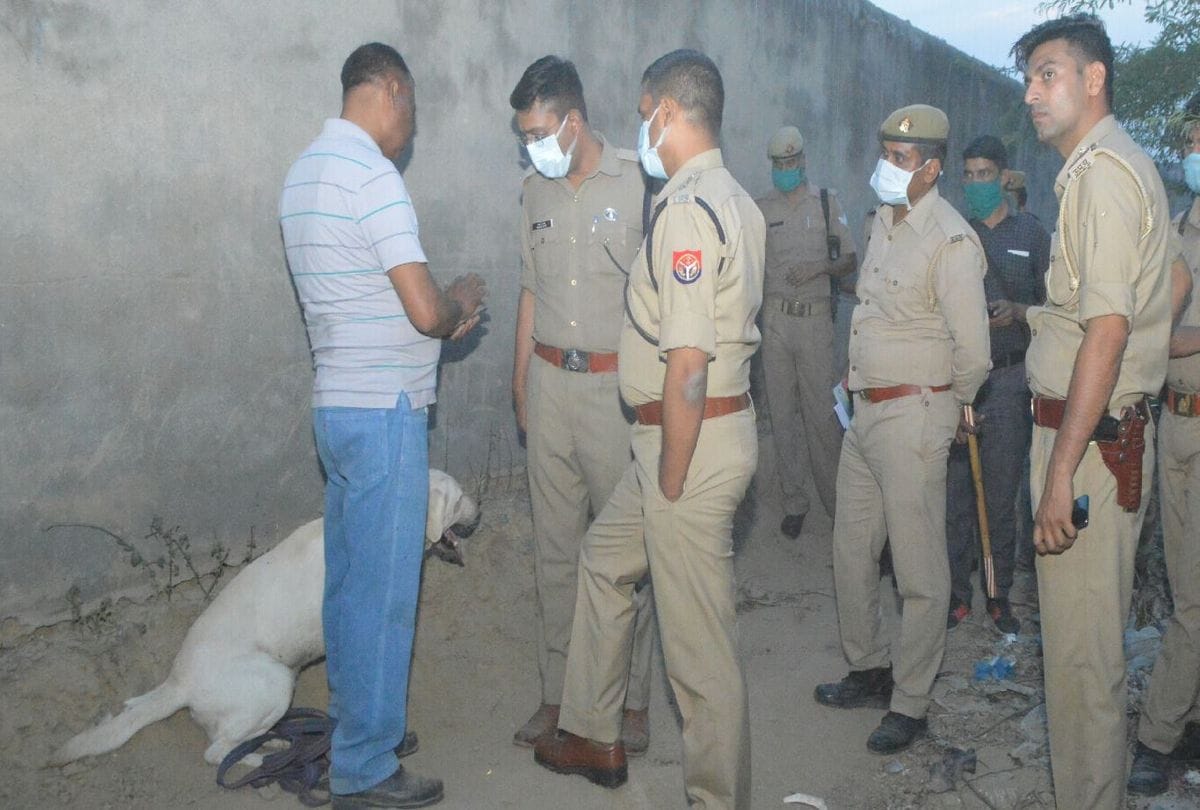 two accused arrested for brutally murdered of minor girl in agra