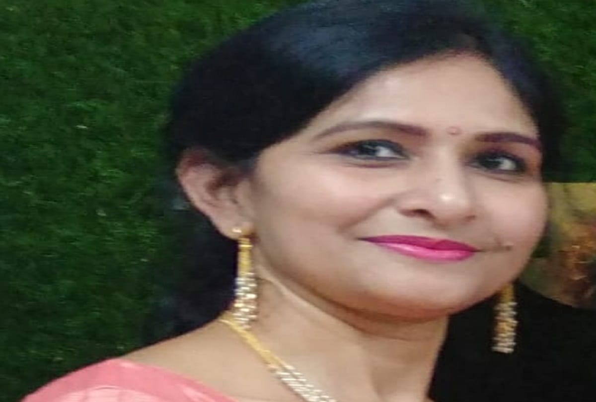 prayagraj: daughters making healthy by 'tonic of yoga'