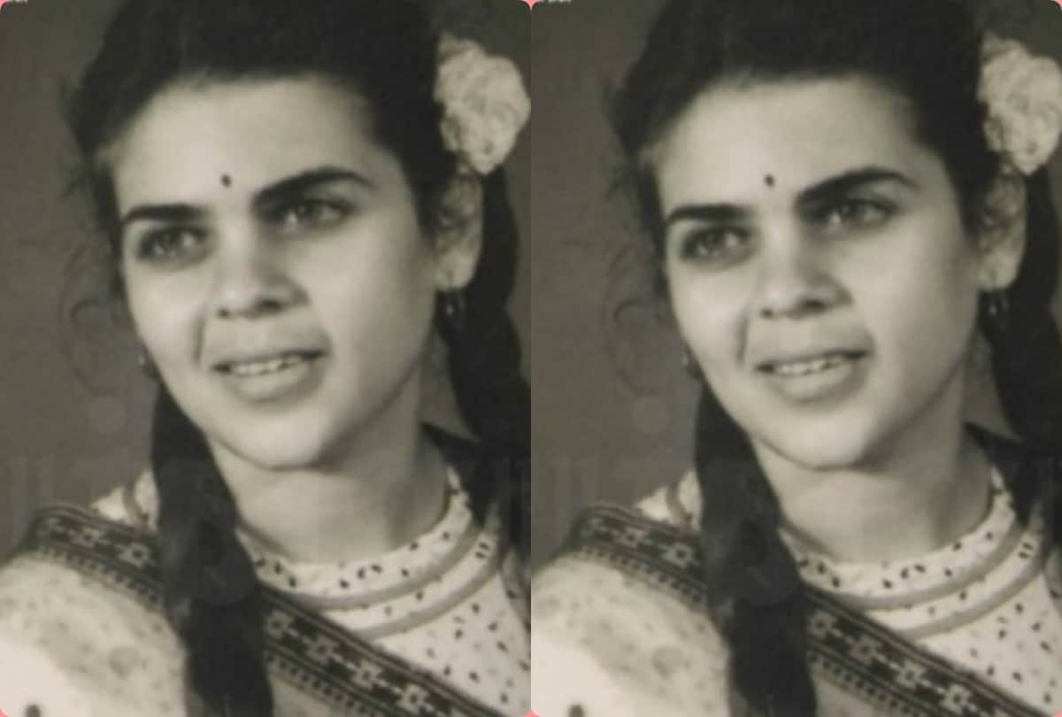 Kangana Ranaut wished birthday to Sai Paranjpye on twitter called her as lost hero of cinema