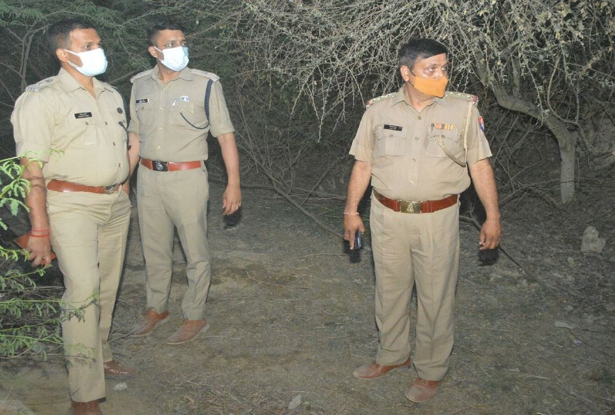 two accused arrested for brutally murdered of minor girl in agra