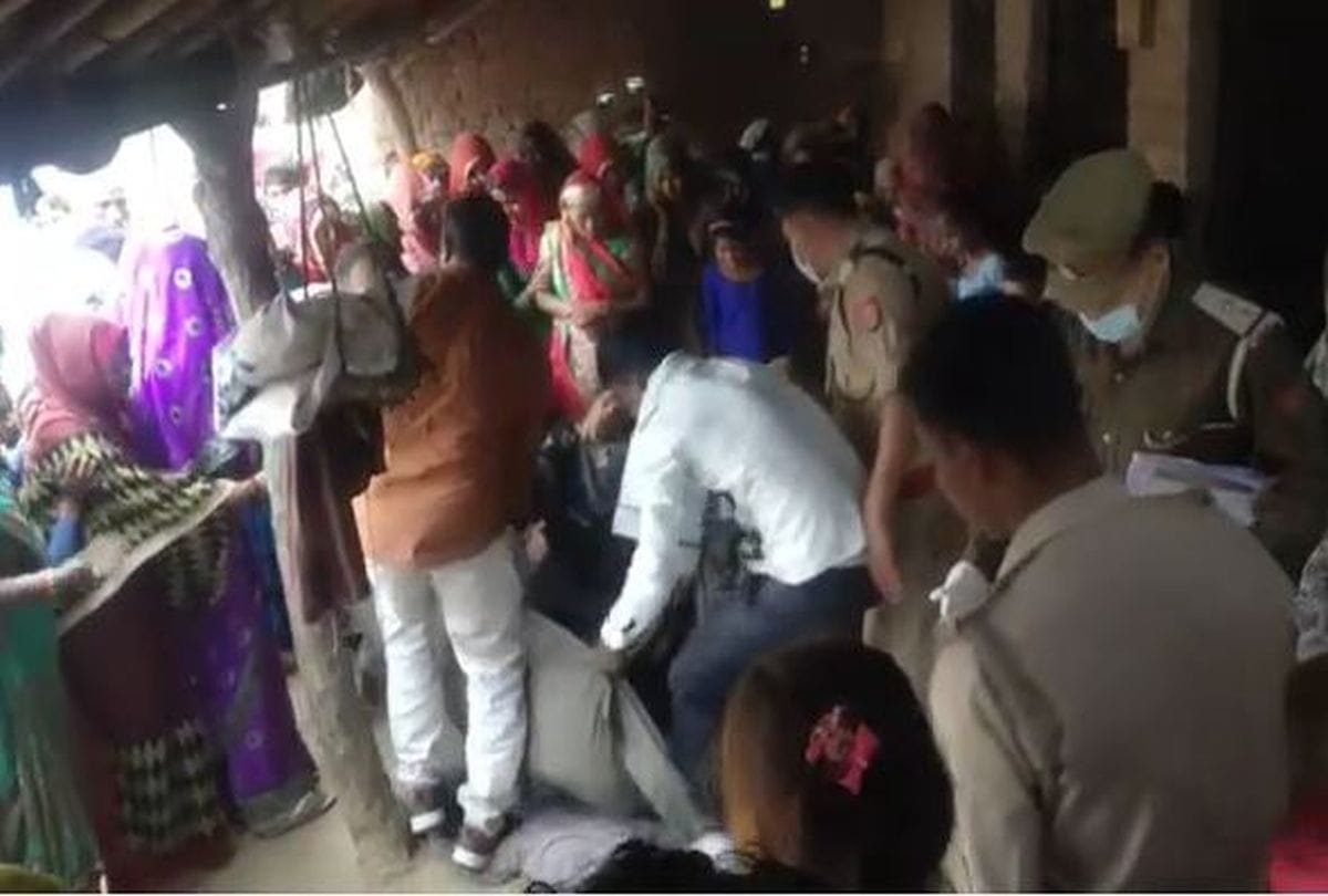 Woman dead body found in the house in agra news