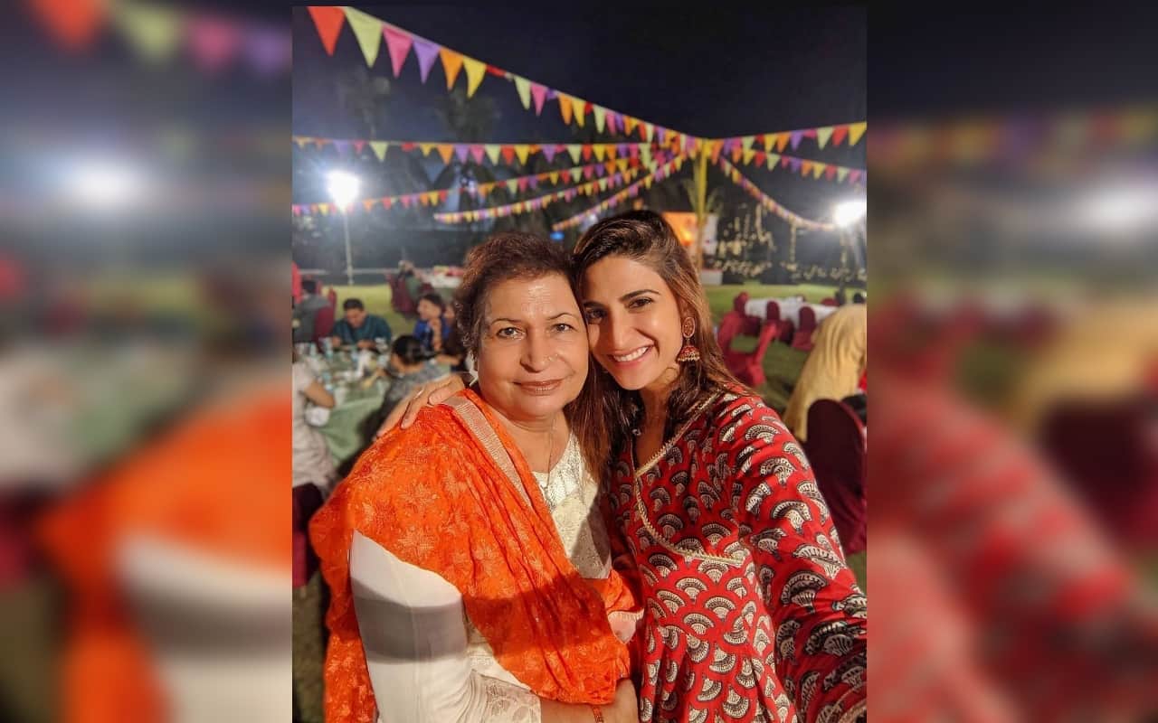 aahana kumra parents facing problem in getting covid certificate after vaccinated health minister was asked for help by her