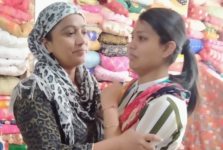 A Girl found her mother after 17 years in Punjab