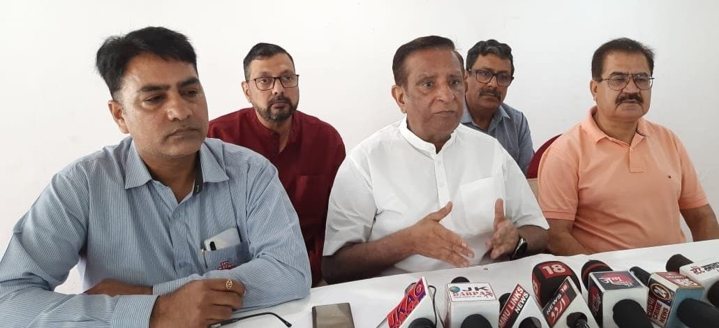 Vijay becomes president of Samba Industry Association