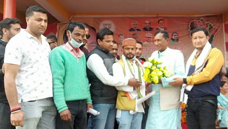 Welcome of minister Bisan singh Chufal