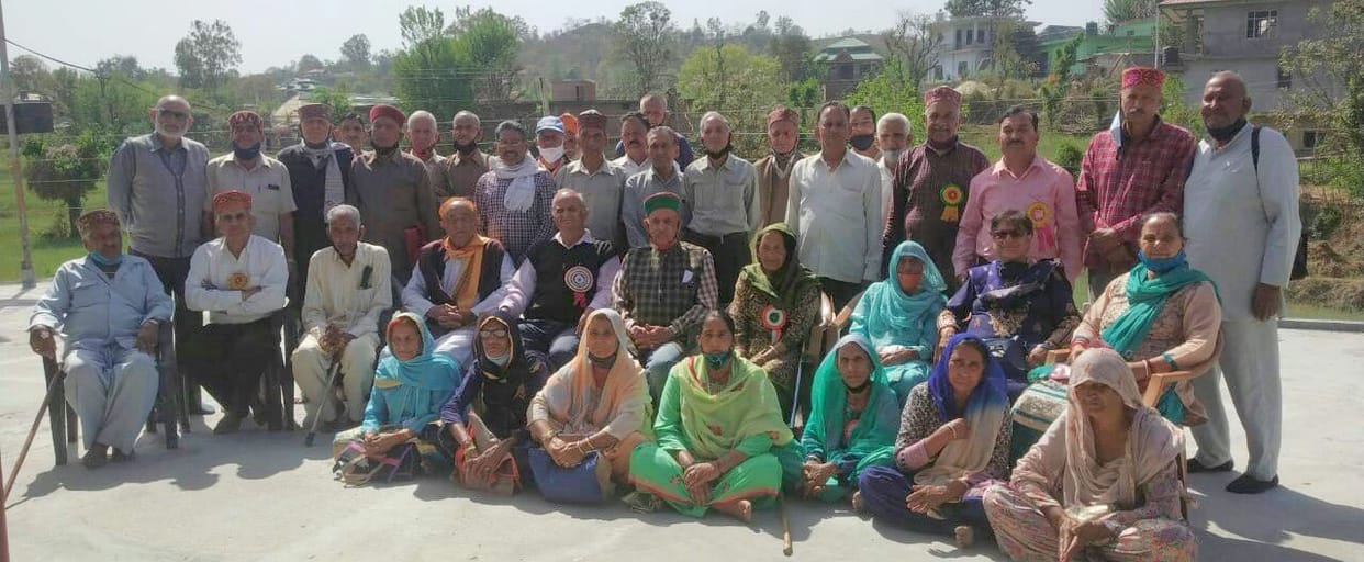 pensioners honoured in bilaspur