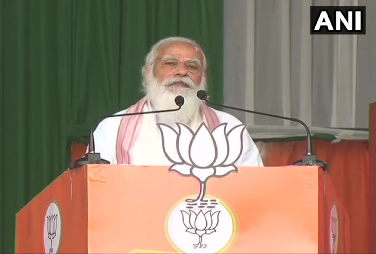 Assam election: PM Modi said- contest between Mahajhutha and Mahavikas, red card to the opposition in first phase voting