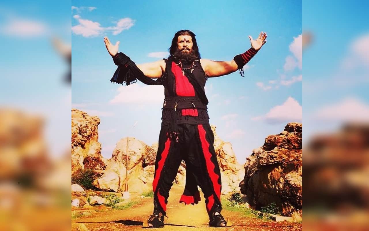 puneet issar who punched amitabh bachchan in coolie film portrayed duryodhan in mahabharat