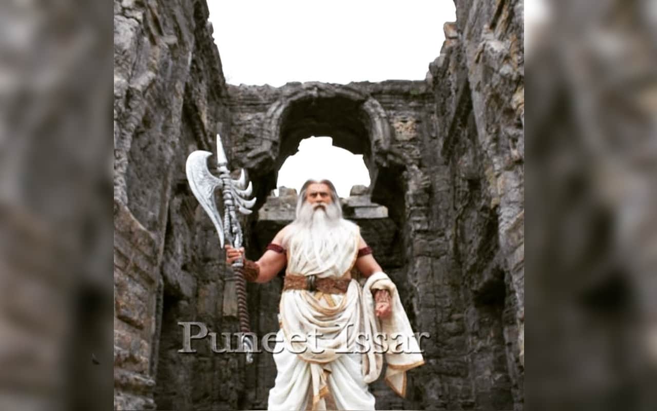 puneet issar who punched amitabh bachchan in coolie film portrayed duryodhan in mahabharat
