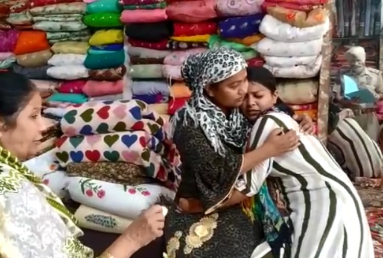 A Girl found her mother after 17 years in Punjab