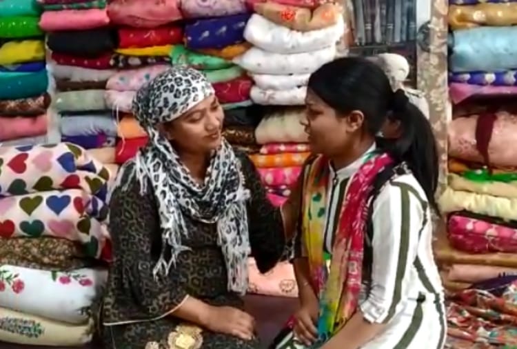 A Girl found her mother after 17 years in Punjab