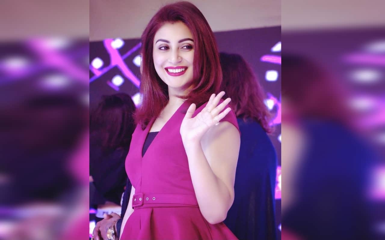 rimi sen revealed she participated in bigg boss 9 for money in crores