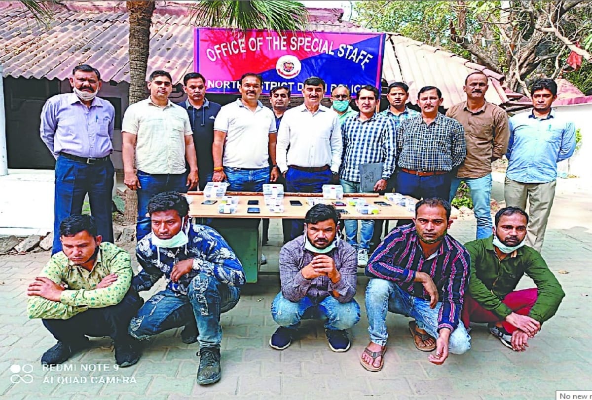 Five miscreants of Thakat gang have been arrested by the police, have committed more than 500 incidents in Delhi-NCR.