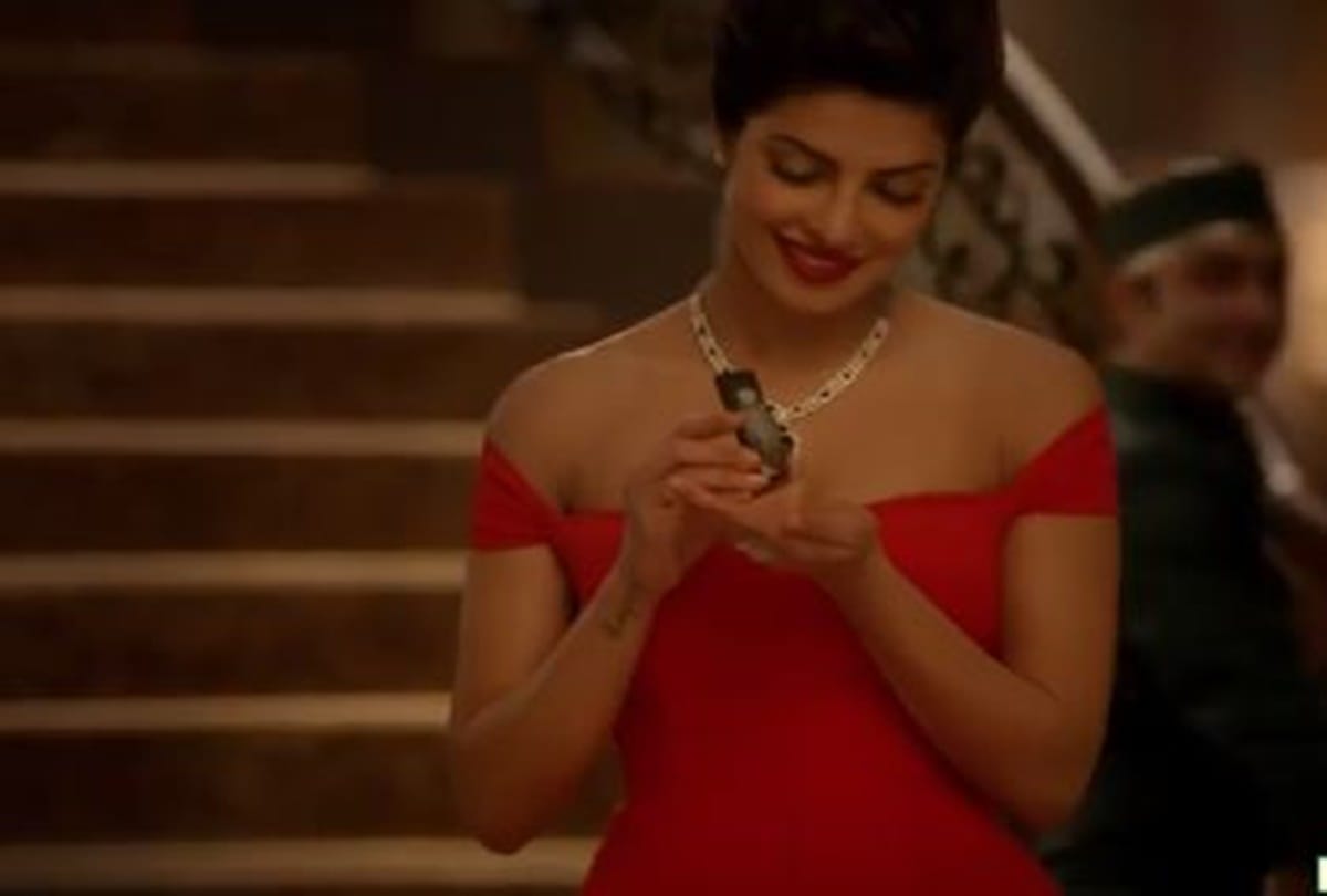 Shahrukh Khan got trolled for pan Masala advertisement see these bollywood stars who have promoted Pan Masala