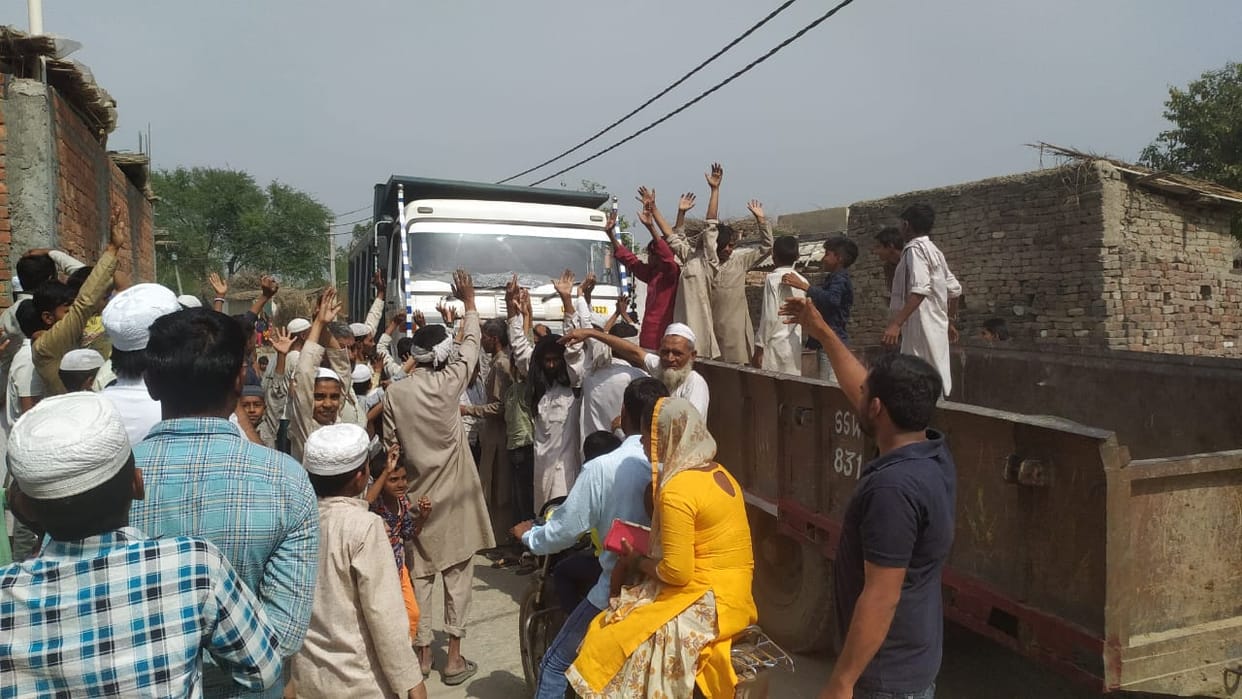 Villagers stopped overload vehicles