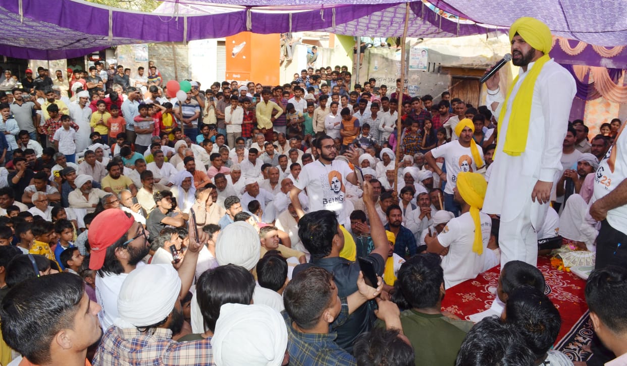 Statue of Shaheed Bhagat Singh installed in Luhari village