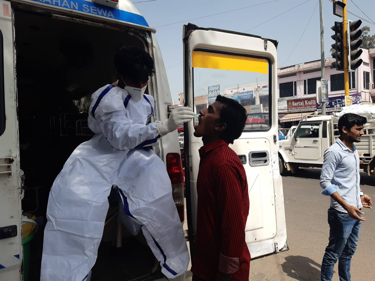 infected old woman dead, 11 new patients found