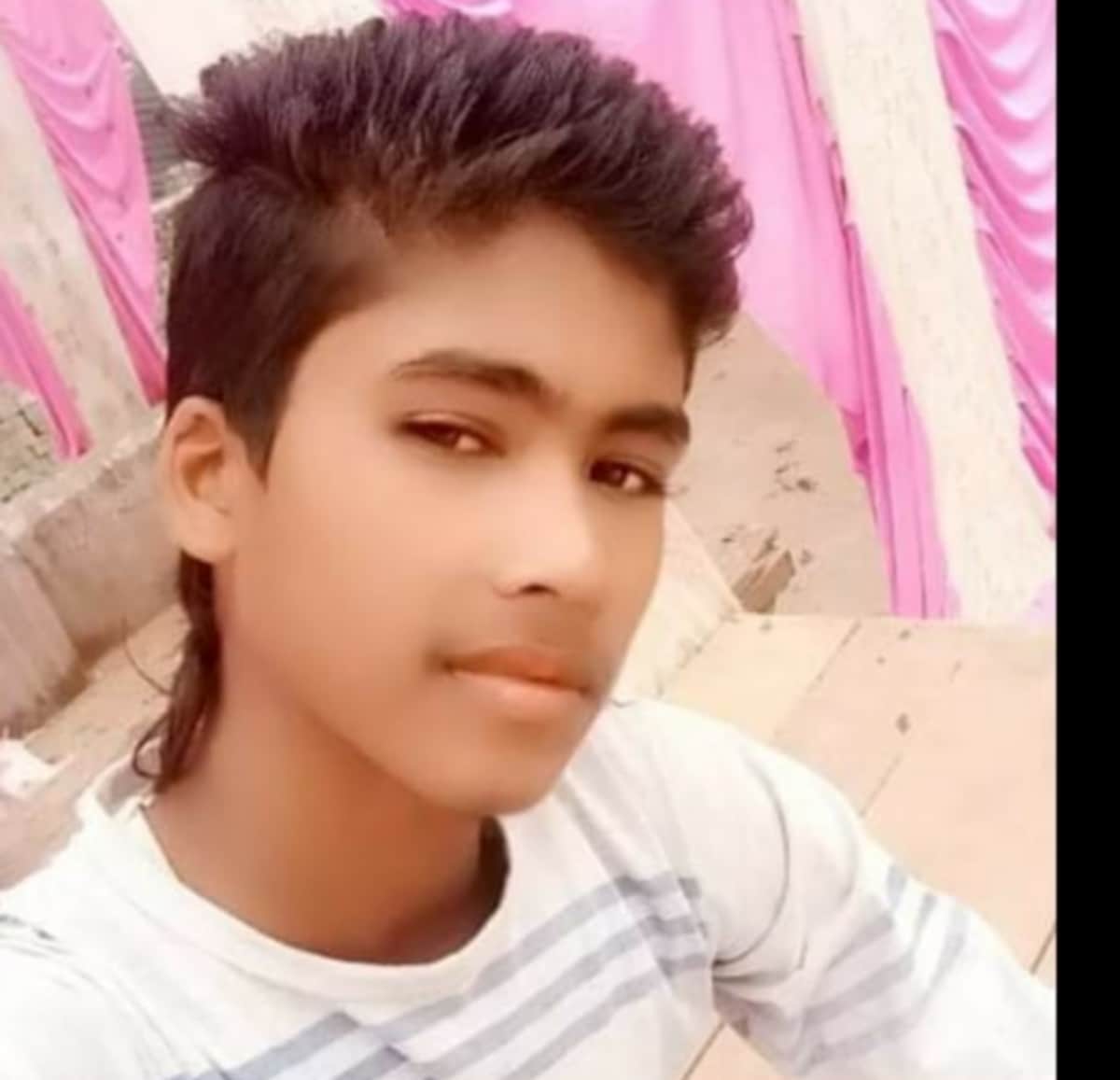 three varanasi youth died in road accident in bhadohi