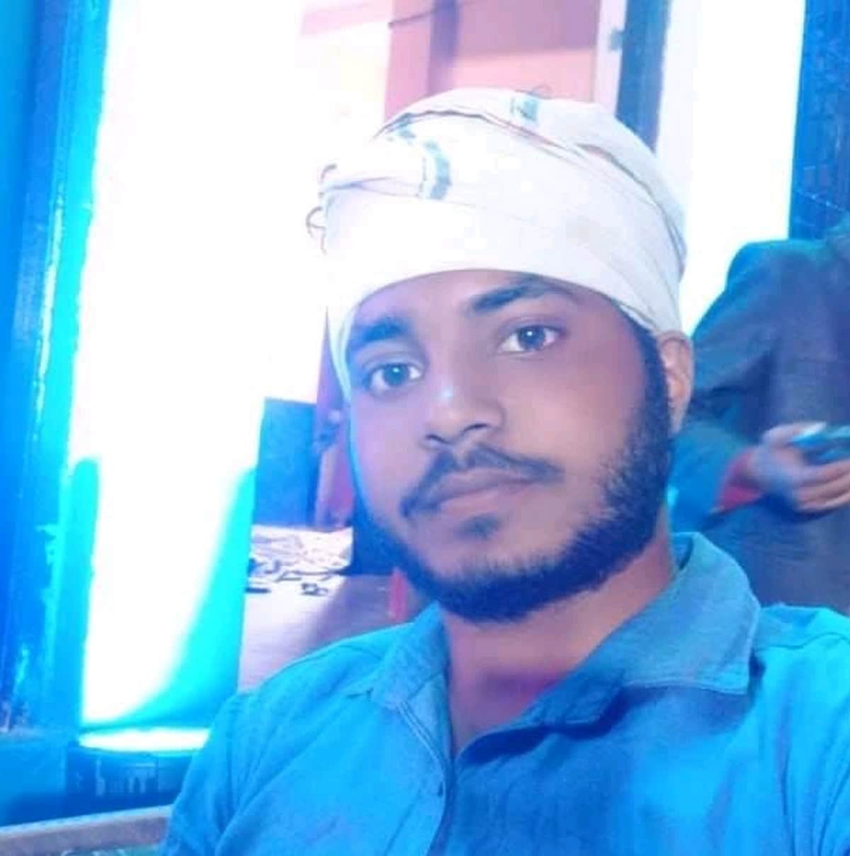 three varanasi youth died in road accident in bhadohi