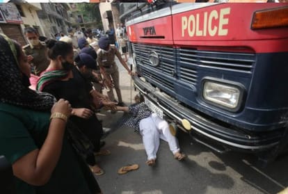 Peoples created Ruckus in Daddu Majra before reaching union minister Harsh Vardhan