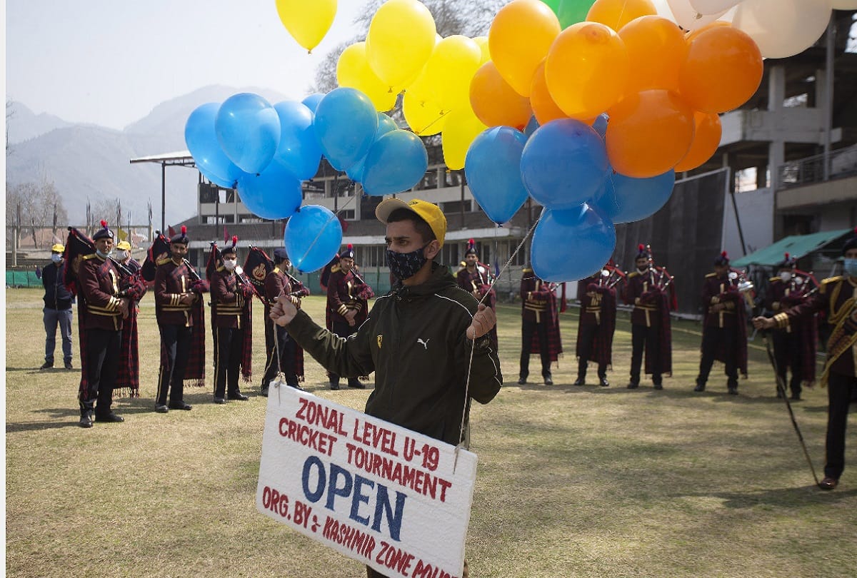 Jammu-Kashmir DGP: Pakistan is also sending cash and drugs through drones