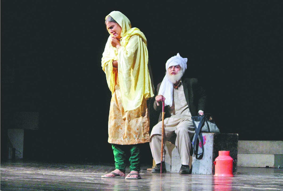 drama organized at abhinav theatre in jammu