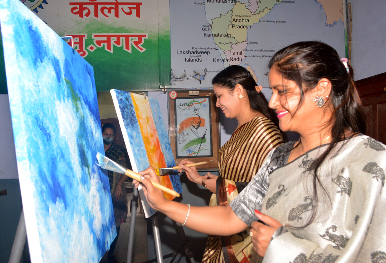 Artists show skill in art exhibition