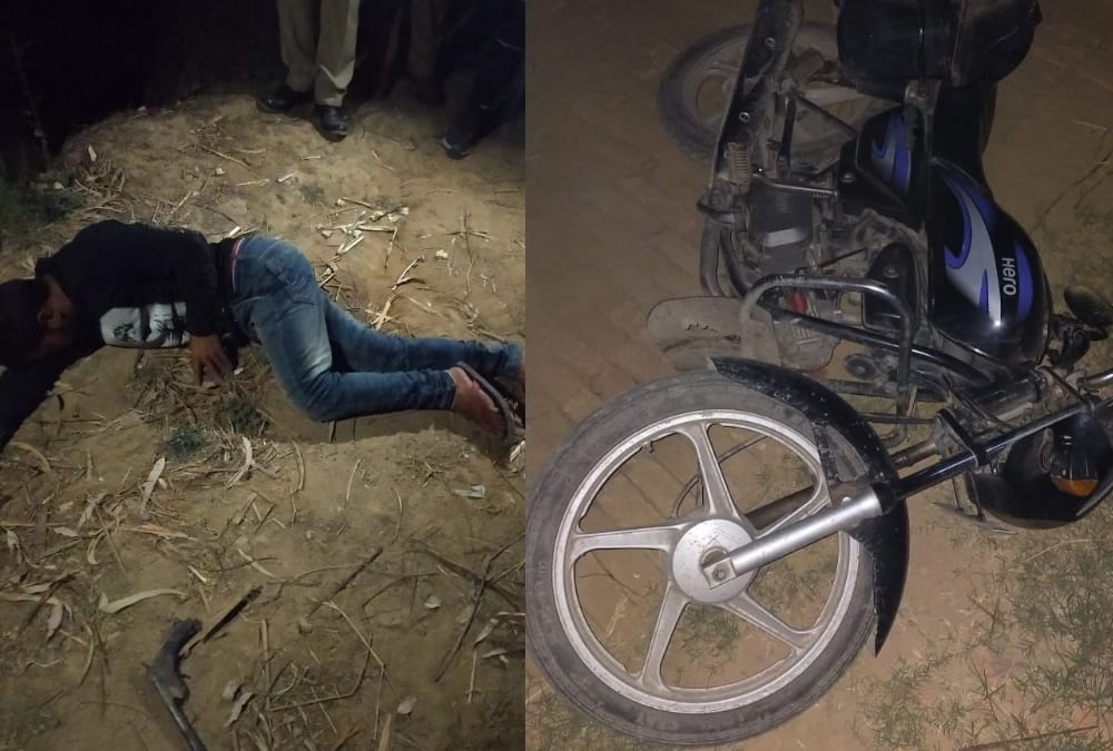 Police arrested a criminal in tanda kotwali in Ambedkarnagar.