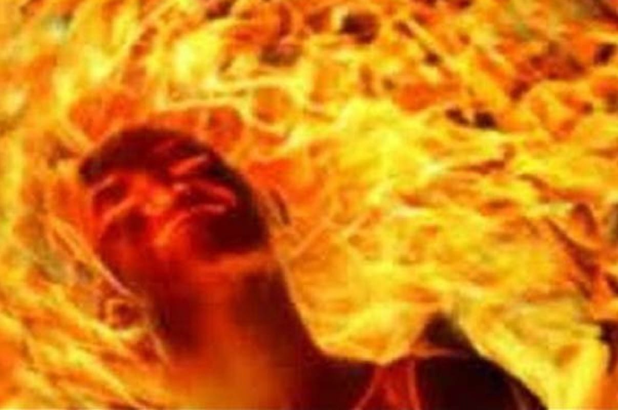 young man burning alive in gorakhpur before marriage