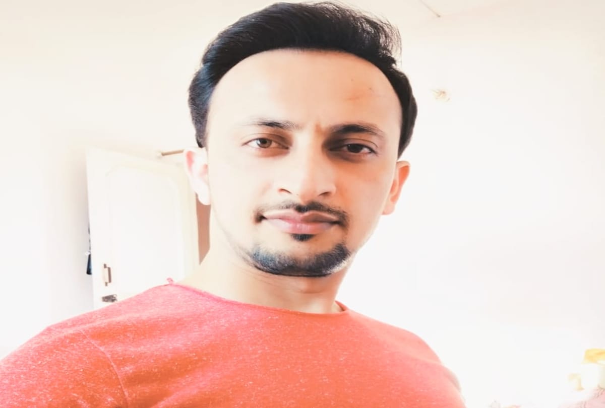 shepherd son Kulwant Singh Potan passed has exam after leaving bank job in shimla himachal