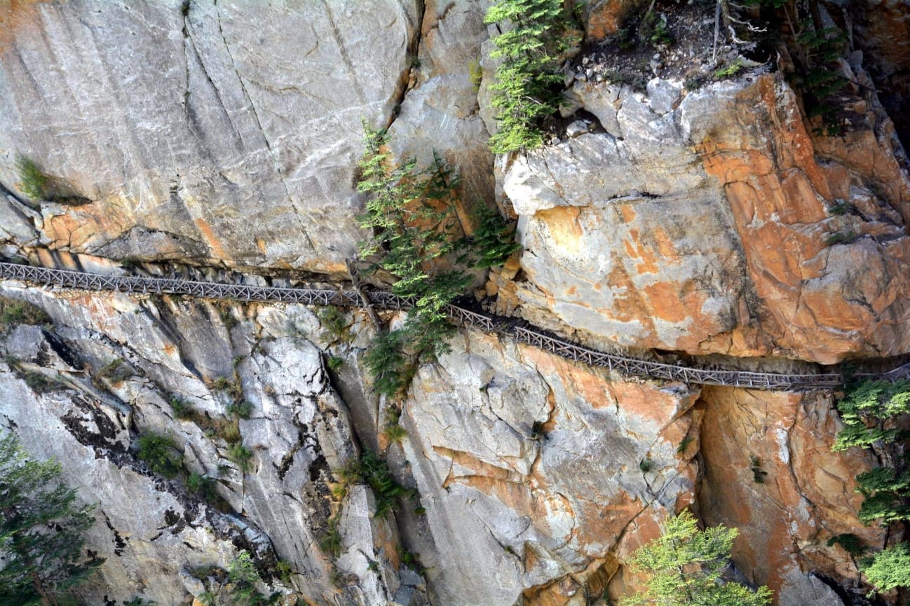 uttarakhand news : Soon you enjoy thrill of walking on gartang gali on a steep cliff over 300 meter deep ditch.