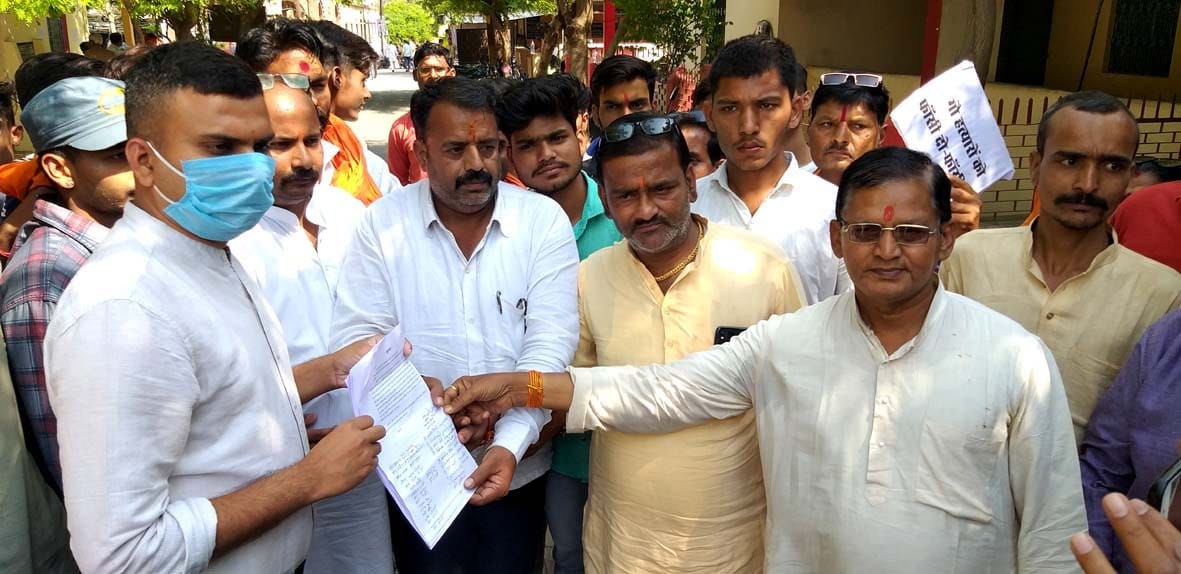 Action should be taken against the accused of Gokshi