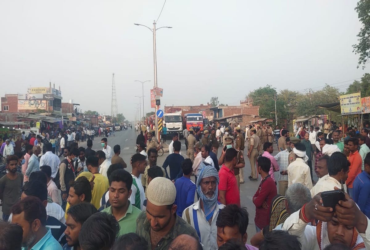 Prayagraj: Kishore's body found on railway track, family jammed highway