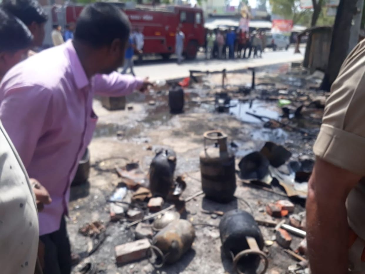 Illegal gas cylinder refilling exploded, stirred