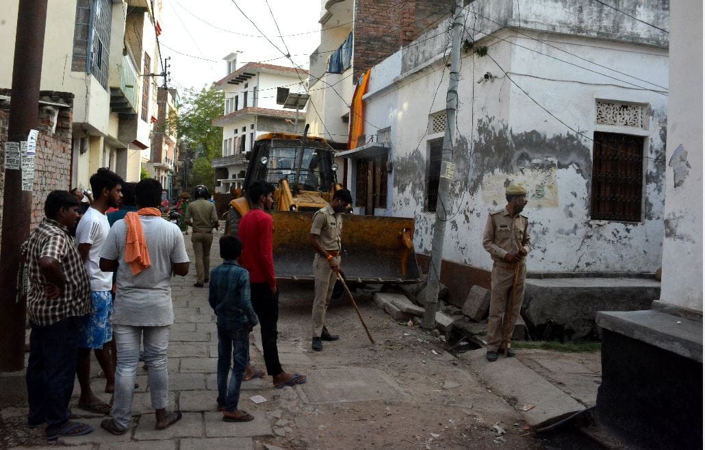 VDA hammers illegal construction of gangster Abhishek Singh Honey Varanasi