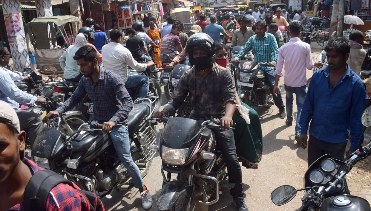 Those coming from Delhi-Mumbai have increased heartbeat, found 15 new positives