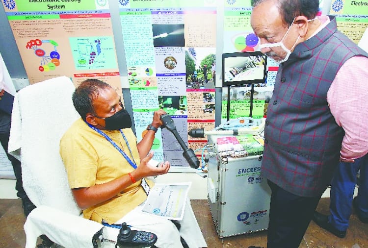 Scientists of Chandigarh made transparent mask 