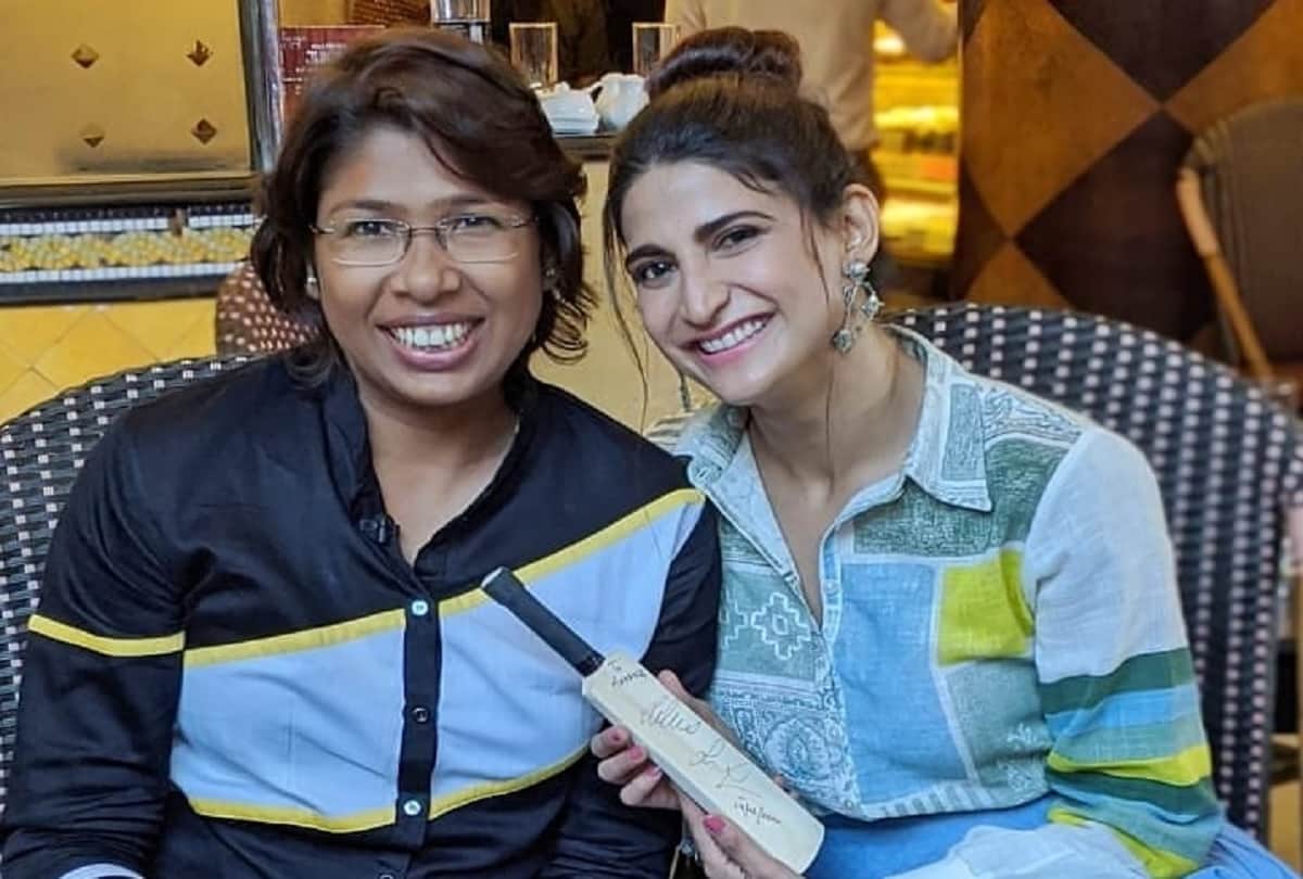 Aahaana Kumra tribute to Jhulan Goswami, user criticised her for dark-face makeup cricketer says 'good job'