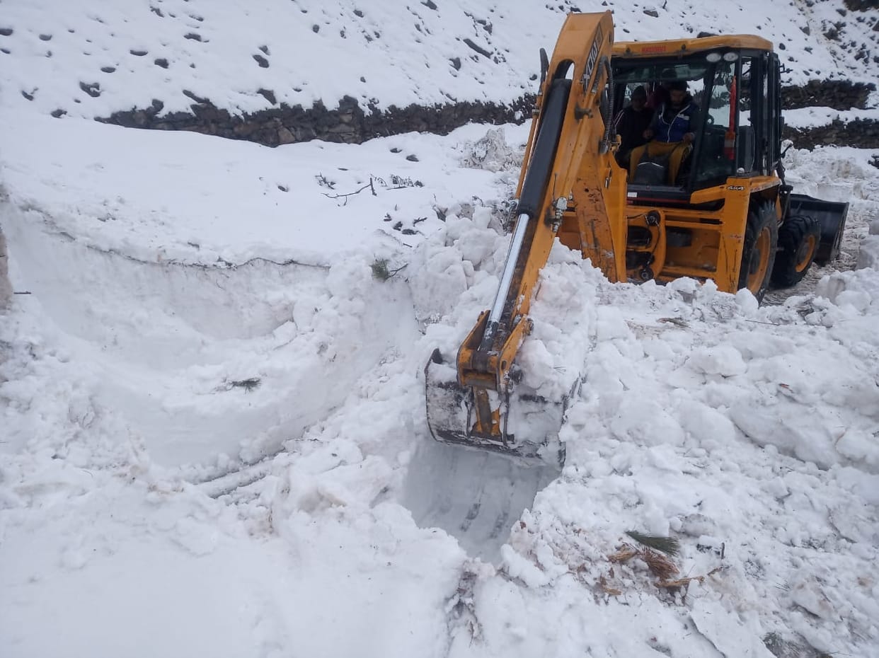 It is challenging to remove snow from the last seven kilometers of the Mughal Road