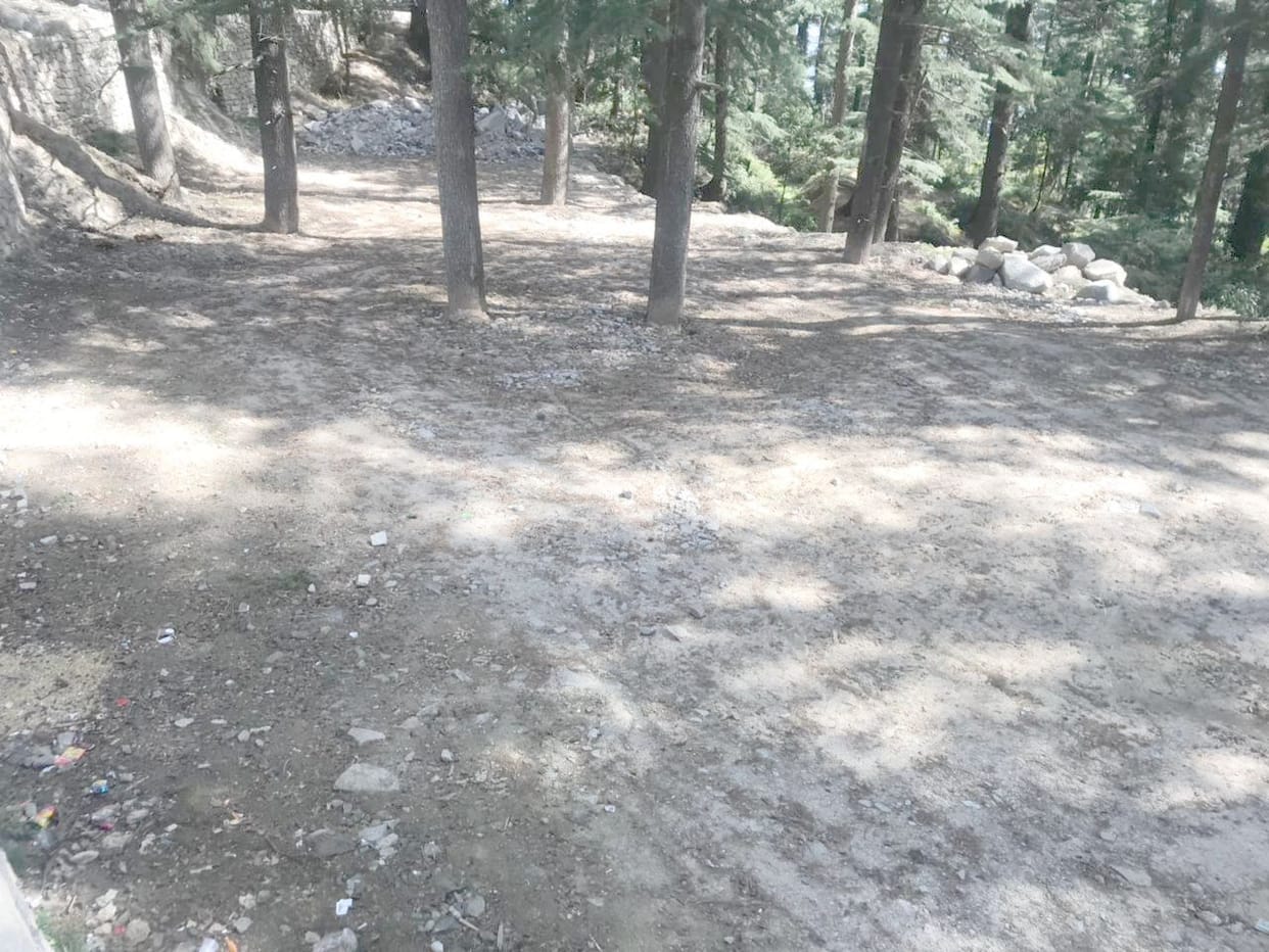 Rugged parking becomes a problem in Khajjiar